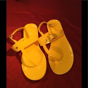 Ashley Stewart bright yellow jelly thong sandals